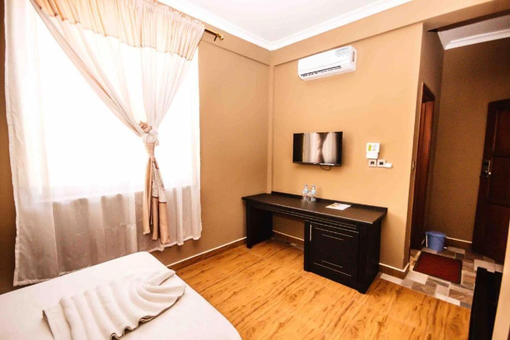 Panone Hotel Boma Boma la Ngombe Exteriér fotografie